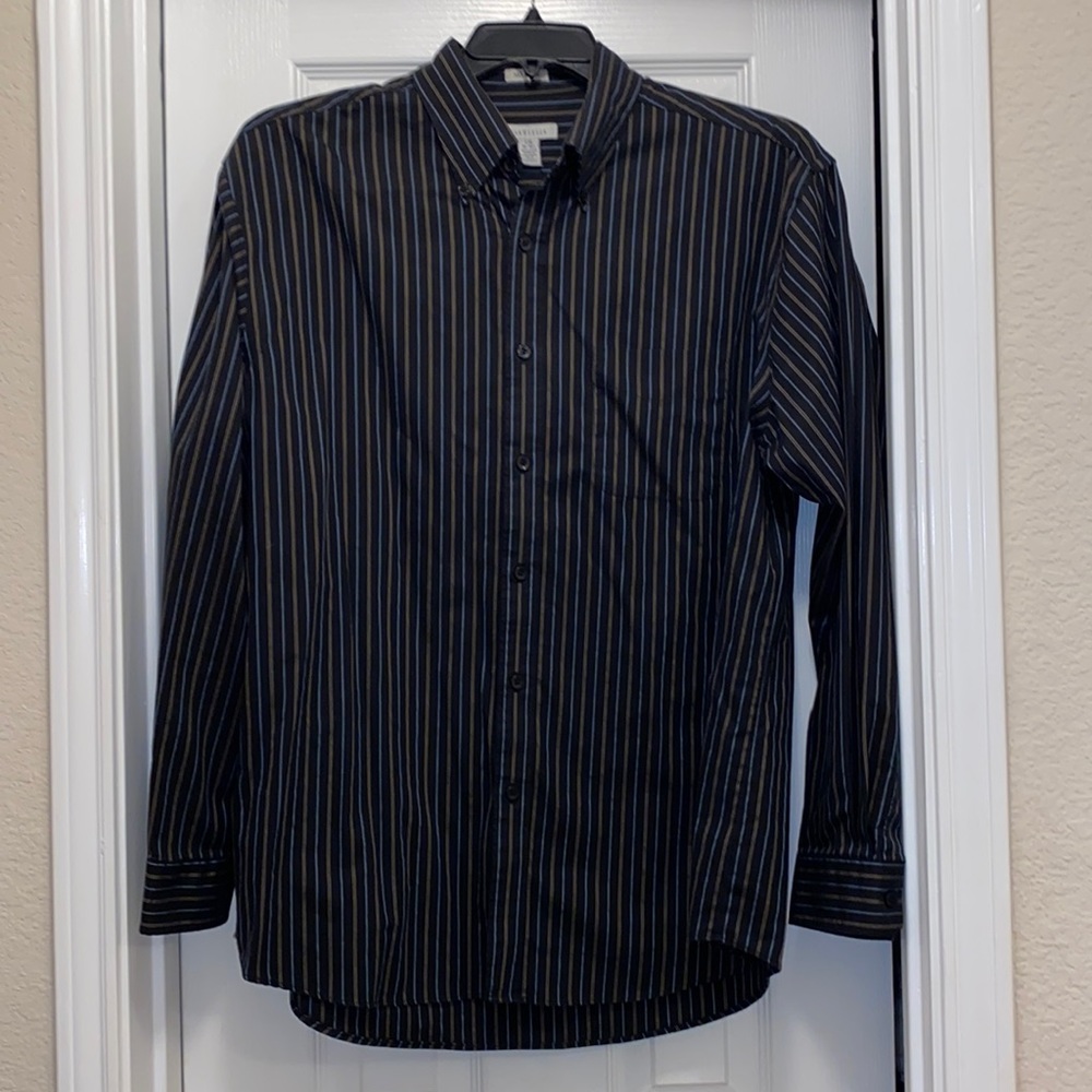 VanHeusen Striped Long sleeve Dress Shirt